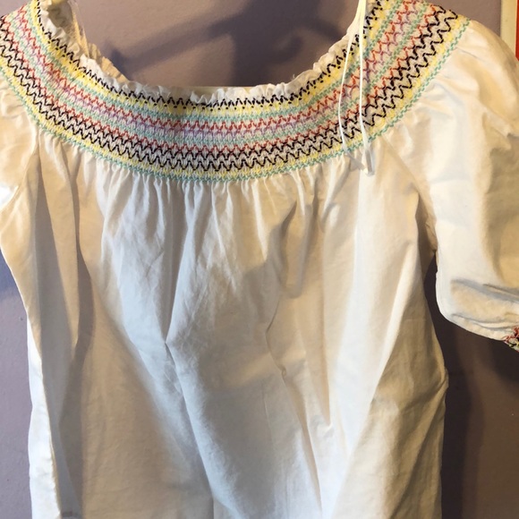 White Linen Blouse, colored embroidered band, and ruffled arm sleeves - Picture 2 of 5